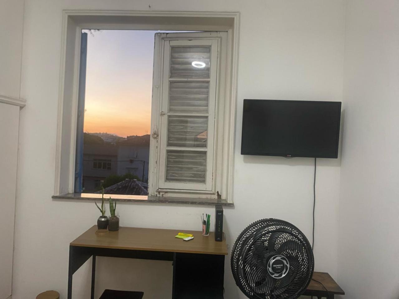 Cantinho Em Santa Teresa Com Bichinhos De Estimacao